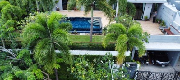 4 bedrooms Villa in Rawai, Thailand No. 12376 2