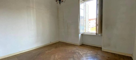 4-Zimmer Wohnung in Biella, Italy, Nr. 25022 4