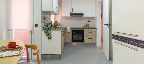 Квартира с 4 спальнями в Мадрид, Испания № 191387 5