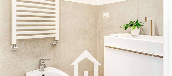 2 Schlafzimmer Wohnung in Milan, Italy, Nr. 319884 16