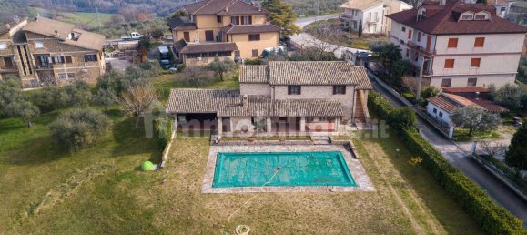 8 bedrooms House in Montefalco, Italy No. 128076 19