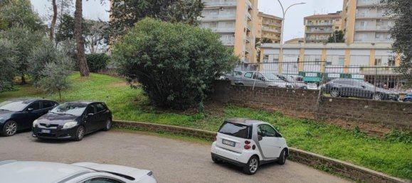 5 rooms Apartment in Rome, Italy No. 109407 9