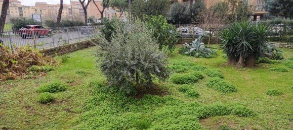 5 rooms Apartment in Rome, Italy No. 109407 8