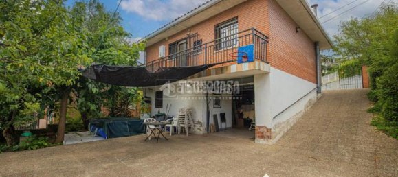 3 bedrooms House in Rubi, Spain No. 176811 10