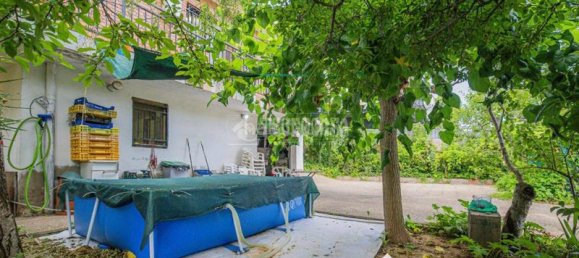 3 bedrooms House in Rubi, Spain No. 176811 2