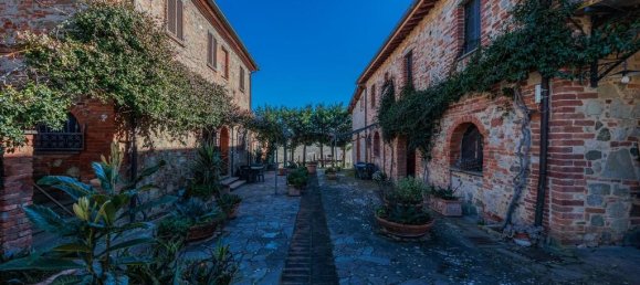 16 bedrooms Land in Torrita di Siena, Italy No. 167118 35