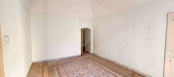 Casa de 4 habitaciónes en Bitetto, Italy No. 23228 13