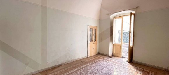 Casa de 4 habitaciónes en Bitetto, Italy No. 23228 12