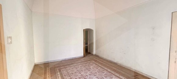 Casa de 4 habitaciónes en Bitetto, Italy No. 23228 11