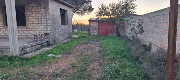 Villa de 4 dormitorios en Vittoria, Italy No. 338997 4