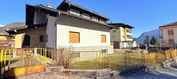 5-salle Villa à Tione di Trento, Italy No. 29895 2