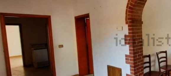 9 rooms House in Sinalunga, Italy No. 45955 4