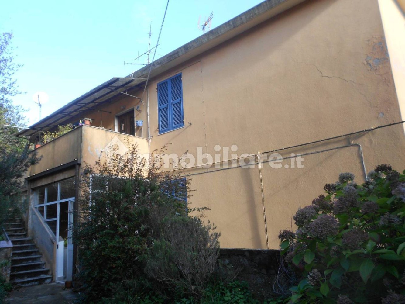 Apartamento de 2 dormitorios en Mignanego, Italy No. 352353