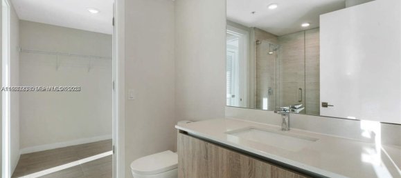 1 Schlafzimmer Gewerbliche Immobilien in Miami, USA, Nr. 614705 16