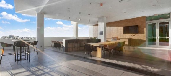 1 Schlafzimmer Gewerbliche Immobilien in Miami, USA, Nr. 614705 26