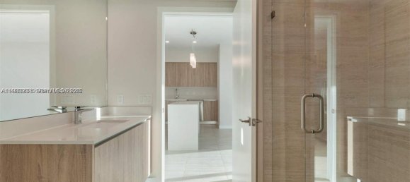 1 Schlafzimmer Gewerbliche Immobilien in Miami, USA, Nr. 614705 17