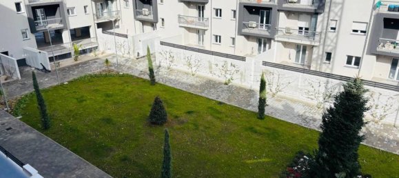 3-salle Appartement à Montecorvino Pugliano, Italy No. 29582 20