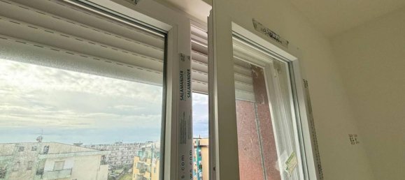 3-salle Appartement à Montecorvino Pugliano, Italy No. 29582 19