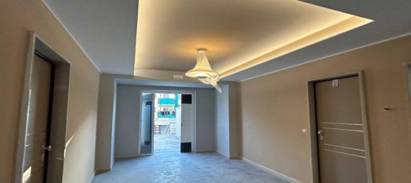 3-salle Appartement à Montecorvino Pugliano, Italy No. 29582 33