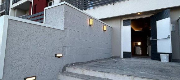 3-salle Appartement à Montecorvino Pugliano, Italy No. 29582 37