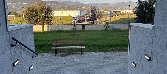 3-salle Appartement à Montecorvino Pugliano, Italy No. 29582 38