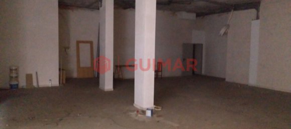 168m² Commercial property in El Prat de Llobregat, Spain No. 82254 2