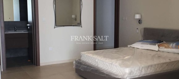 Квартира с 3 спальнями в Аттард, Мальта № 9095 18