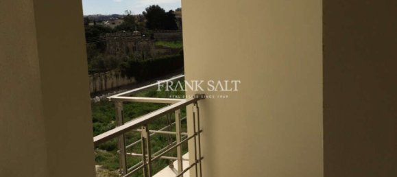 Квартира с 3 спальнями в Аттард, Мальта № 9095 8