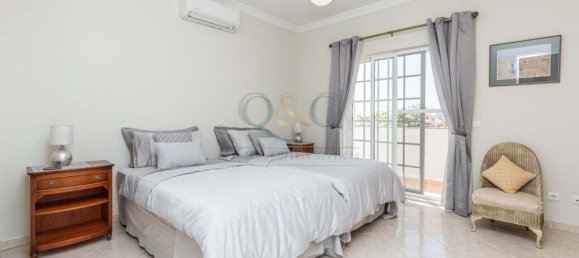 4 bedrooms Villa in Loule, Portugal No. 98654 12