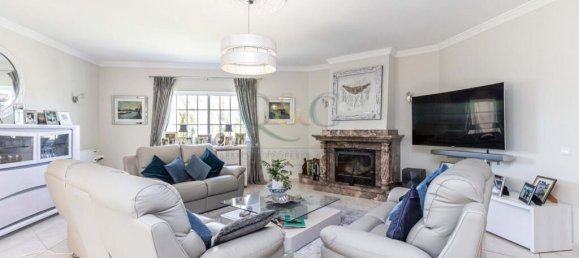 4 bedrooms Villa in Loule, Portugal No. 98654 2