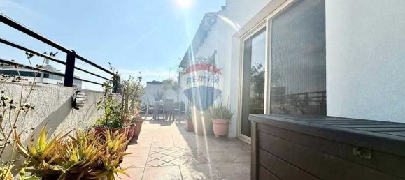 3 bedrooms Penthouse in Larnaca, Cyprus No. 18694 11