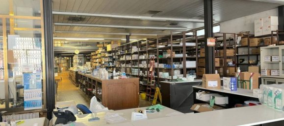 Apartamento de 10 dormitorios en Padua, Italy No. 372673 24