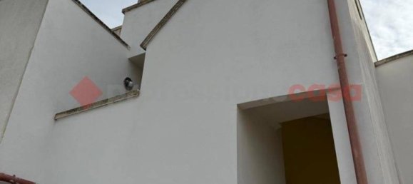 Apartamento T1 em Uggiano la Chiesa, Italy N.º 167686 20