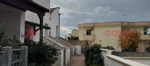 Apartamento T1 em Uggiano la Chiesa, Italy N.º 167686 19