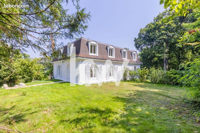 Дом с 4 спальнями в Понтуаз, Франция № 359163