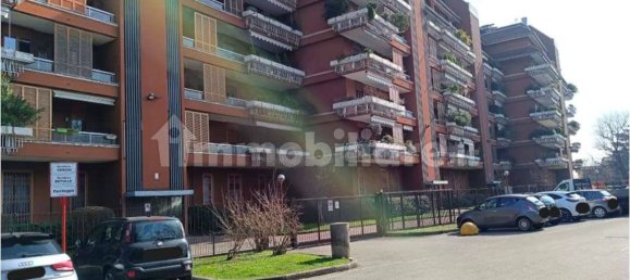 3 bedrooms Apartment in Segrate, Italy No. 273261 3