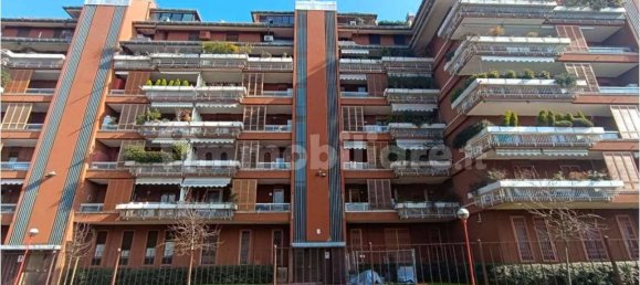 3 bedrooms Apartment in Segrate, Italy No. 273261 4