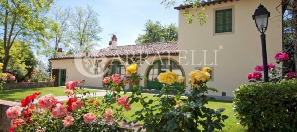 Дом с 17 спальнями в Барберино Таварнелле, Италия № 193888 32