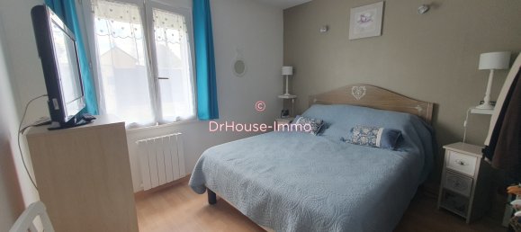 Casa de 3 dormitorios en Esches, France No. 264108 9