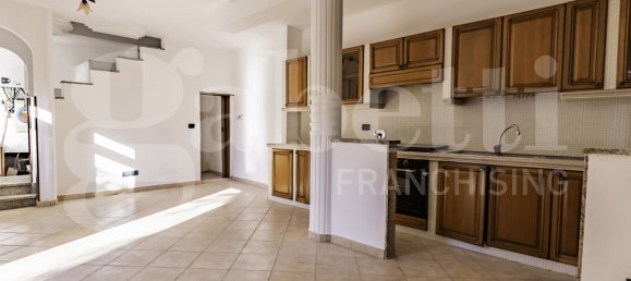 10-Zimmer Haus in Pinerolo, Italy, Nr. 221783 11