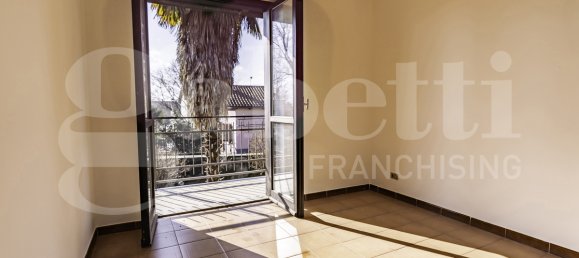 10-Zimmer Haus in Pinerolo, Italy, Nr. 221783 37