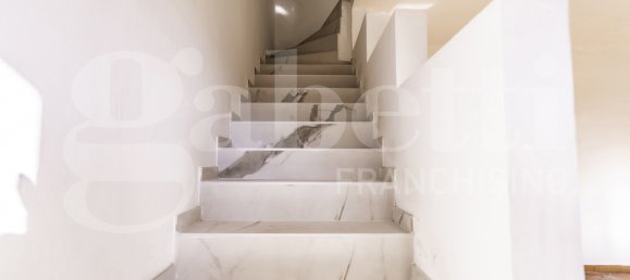 10-Zimmer Haus in Pinerolo, Italy, Nr. 221783 32