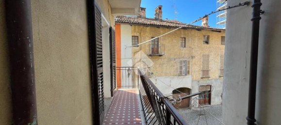 2 bedrooms Apartment in Revello, Italy No. 322142 13