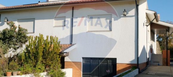 5 غرف نوم منزل في Espinho, Portugal رقم 22299 44