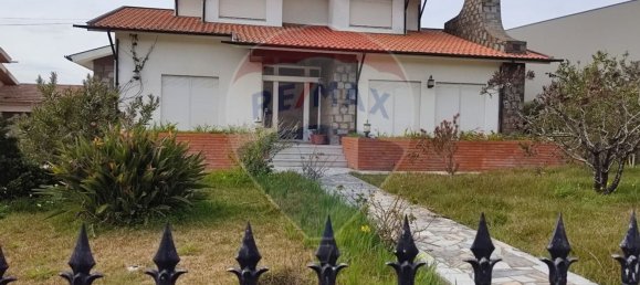 5 غرف نوم منزل في Espinho, Portugal رقم 22299 50