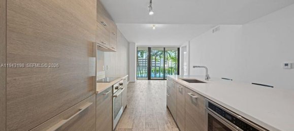 2 غرف نوم عقار تجاري في Miami, USA رقم 615249 17