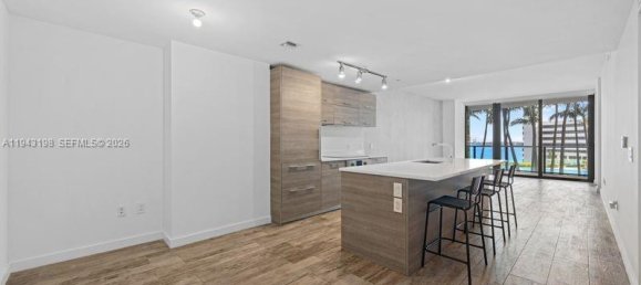 2 غرف نوم عقار تجاري في Miami, USA رقم 615249 16