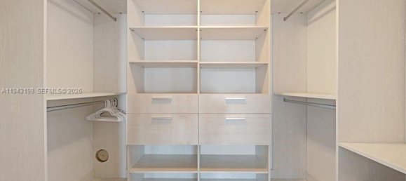 2 غرف نوم عقار تجاري في Miami, USA رقم 615249 3