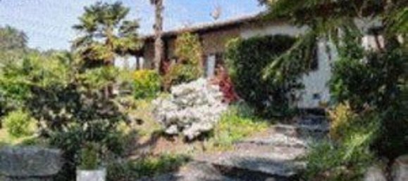 3 rooms Apartment in Mercallo, Italy No. 14399 17