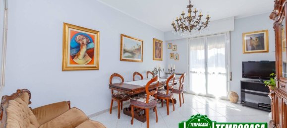 3 bedrooms Apartment in Milan, Italy No. 286836 6